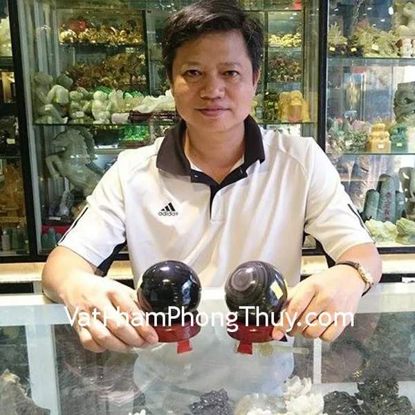 Anh Vĩnh - Khách hàng mua quả cầu thạch anh đen HM154-4077
