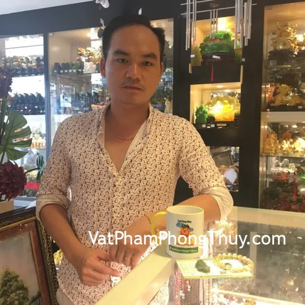 Anh Thuyền - khách hàng mua tỳ hưu ngọc phỉ thúy S5151-S5-2947, chuỗi thạch anh vàng A++ Uruguay S6223-S5-2462