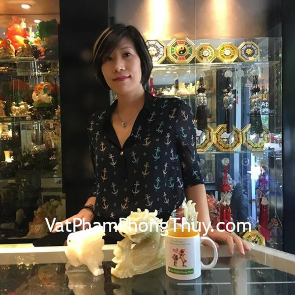 Chị Hà - Khách hàng mua Rồng Cẩm Thạch nằm lớn N076,Tỳ hưu bạch ngọc nguyên bảo nhỏ GM004
