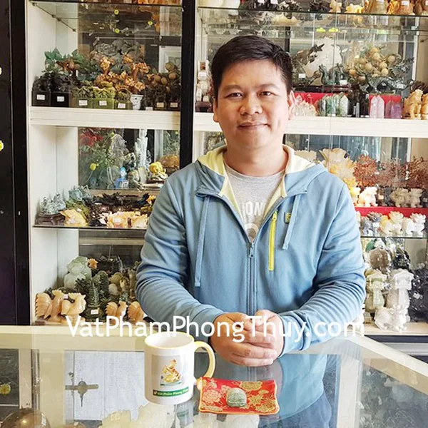 Anh Văn - khách hàng mua Phật bản mệnh Phật A Di Đà ngọc Phỉ Thúy S6864-8