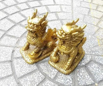 Kỳ lân đồng trung D220