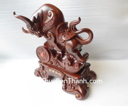 Trâu gỗ lớn A257