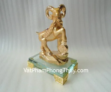 Dê vàng đỉnh vàng, thủy tinh - dê phát tài H068G