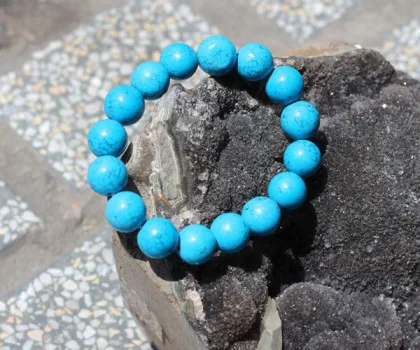 Chuỗi đá ngọc lam Turquoise trung FS6290