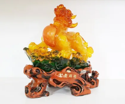 Tỳ hưu lưu ly ngọc vàng ức đồng tiền trên núi mẫu đơn - Phú quý bích tài G166A