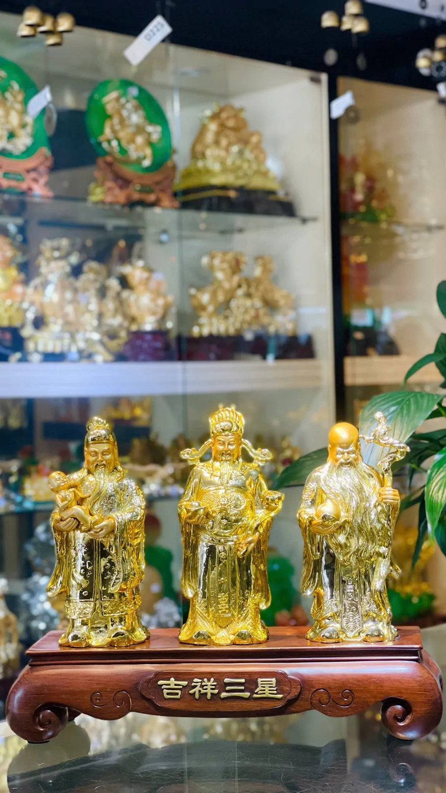 Tam đa phước lộc thọ vàng bóng trên đế gỗ - Cát Tường Tam Tinh LN114
