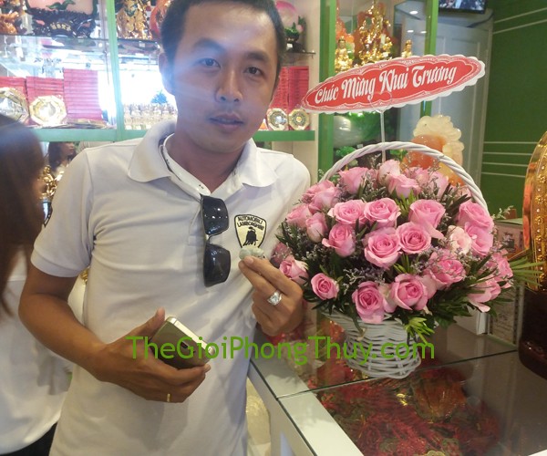 Anh Trần Lập Đức - Khách hàng sở hữu Tỳ Hưu đá quý may mắn FS689