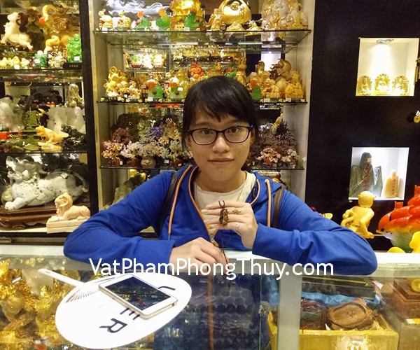 Chị Thảo - khách hàng mua mặt đeo Hồ ly đá mắt mèo S6347
