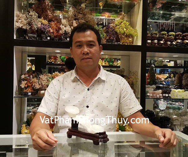 Anh Bảo - khách hàng mua gậy như ý bạch ngọc lớn M066